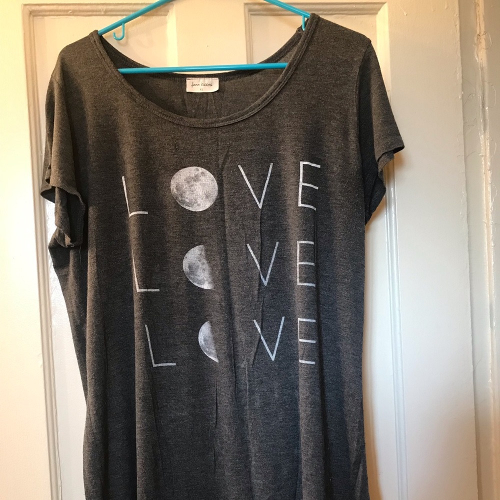 women’s Loose Fit Short Sleeves Tunic top